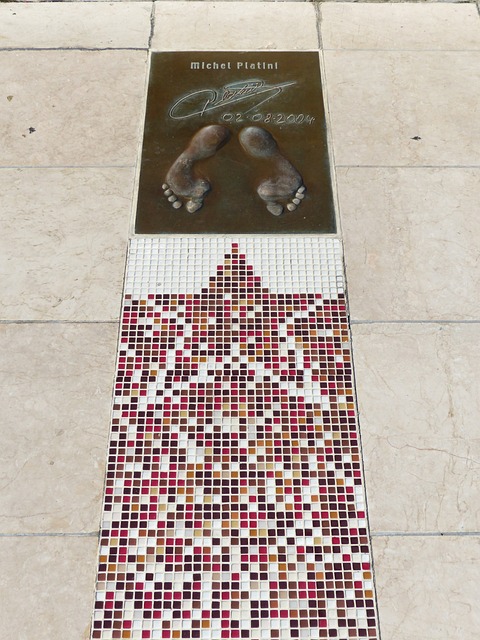 成功打入 成功打入